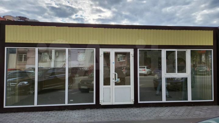 Торговая площадь, 32 м²