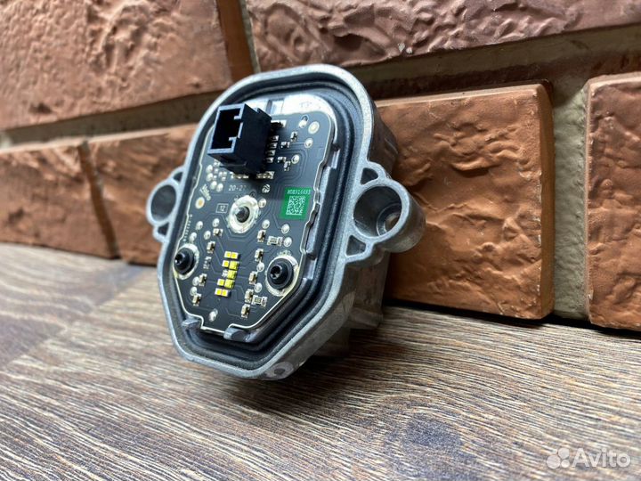 Светодиодный модуль фары Volvo XC90 2015+