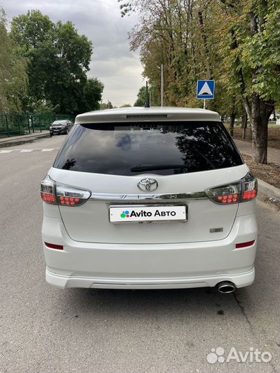 Toyota Wish 1.8 CVT, 2014, 250 000 км