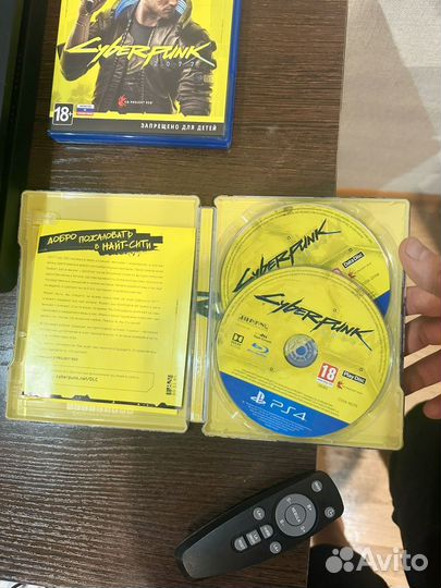 Sony playstation 4 slim 1tb 2 геймпада