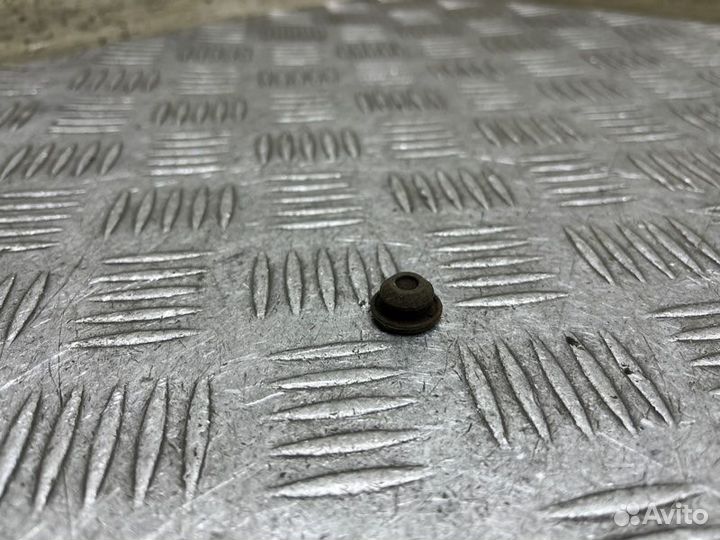 Заглушка задняя Toyota Camry V40 2azfe 2008