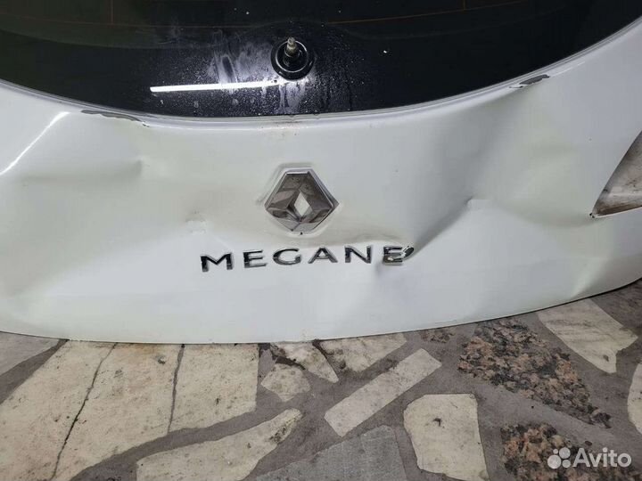 Renault megane 3 крышка багажника