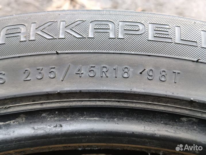 Nokian Tyres Hakkapeliitta R3 235/45 R18 98T