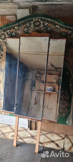 Тумба прикроватная