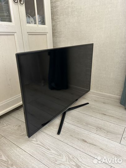 Телевизор samsung SMART tv 40