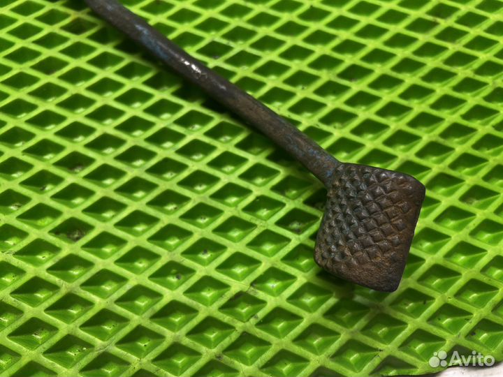 Педаль тормоза м72