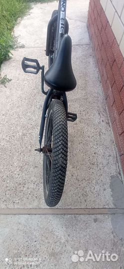 Трюковой велосипед bmx