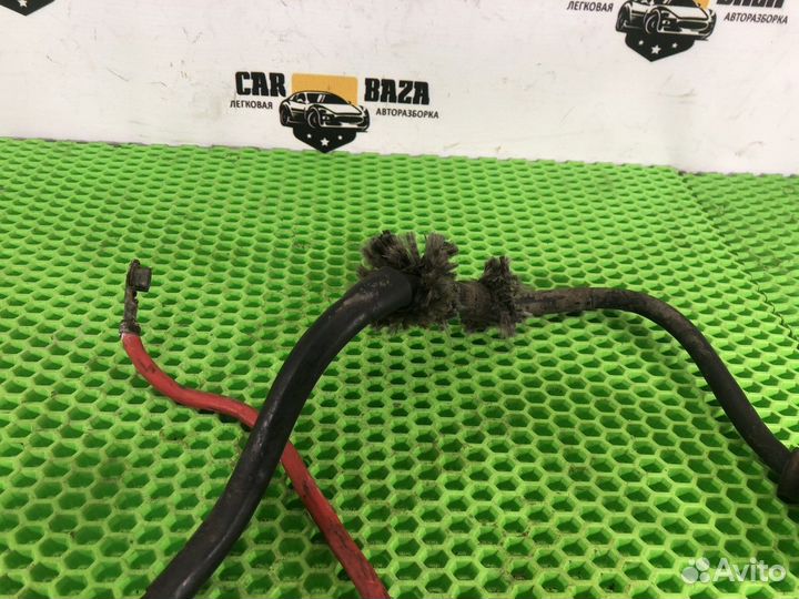 Клемма акб плюсовая