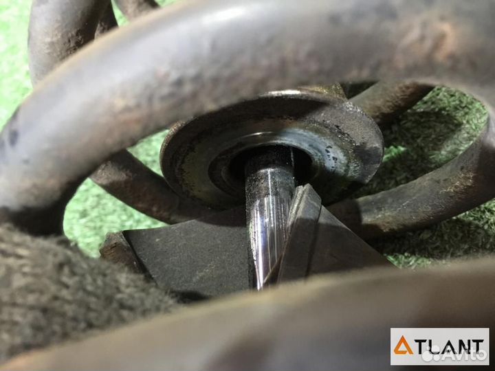 Стойка передняя toyota crown