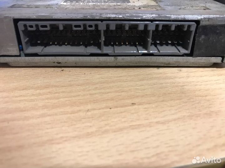 Блок управления двс Toyota Corona