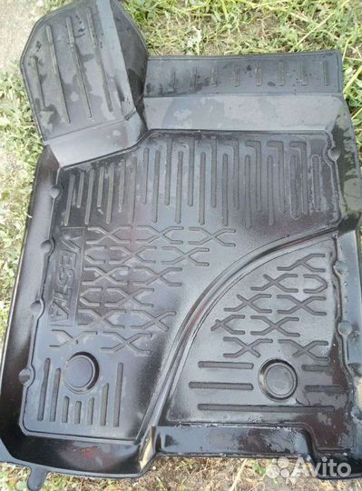 Коврики в салон автомобиля Веста оригинальные