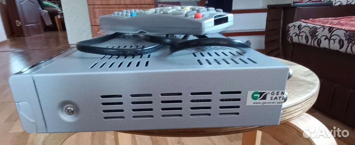 Ресивер триколор gs-7300