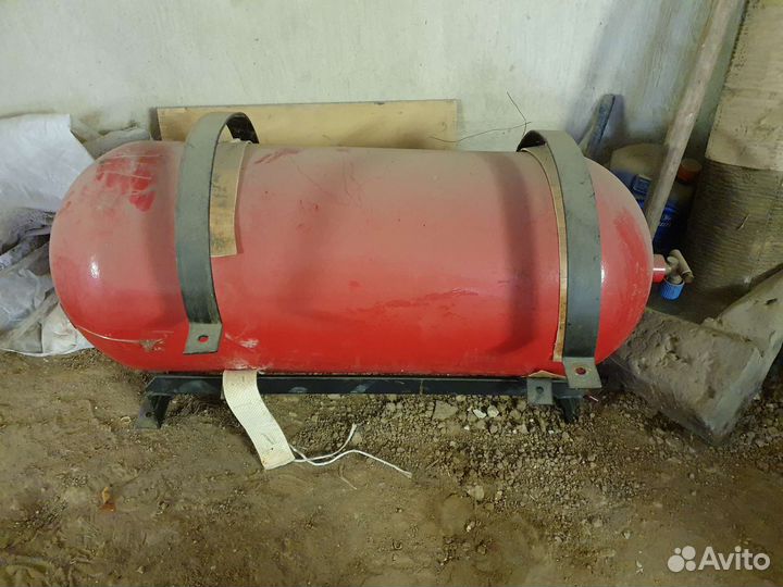 Газовый баллон метан 90л