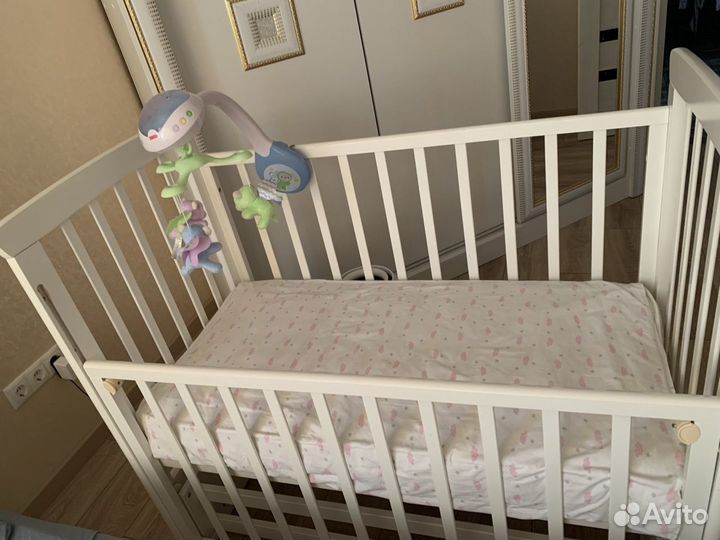 Электроный мобиль Fishen-Price