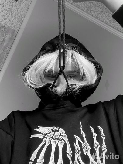 Худи питерский щит 