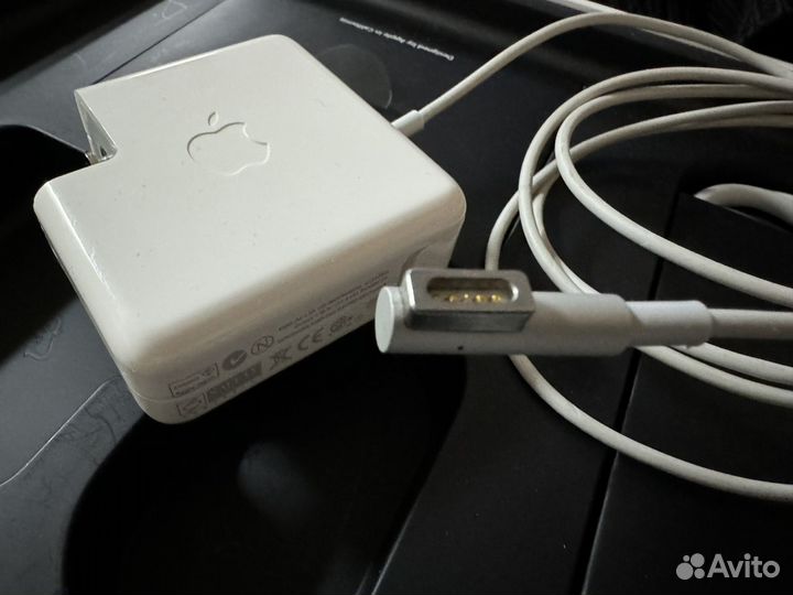 Зарядное устройство для MacBook MagSafe 1 60W