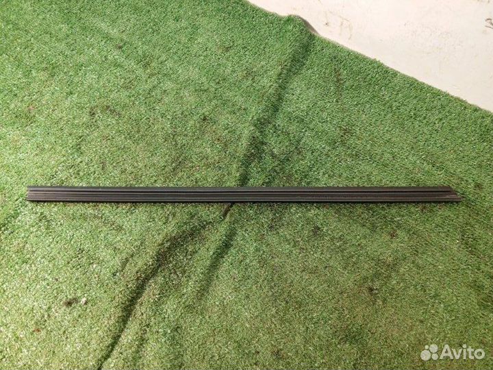 Бархотка внутренняя передняя левая Volkswagen Polo