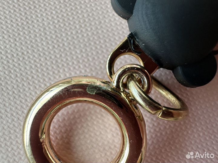 Брелок Tous черный