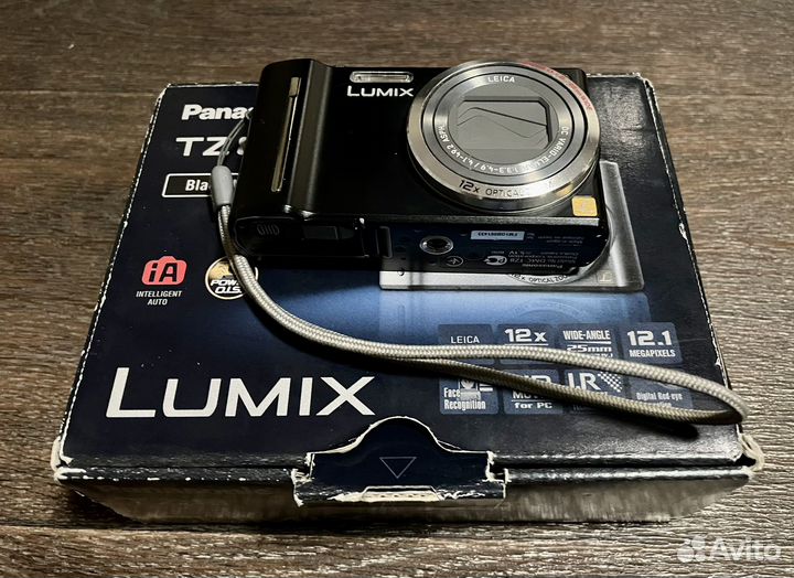 Компактный фотоаппарат Lumix TZ8
