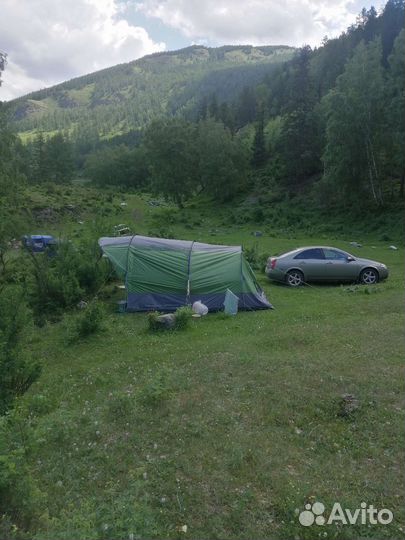 Палатка кемпинговая с тамбуром 8 мест