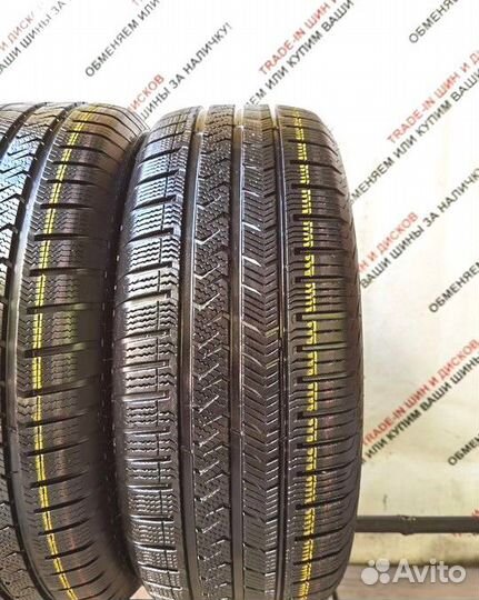 Vredestein QuaTrac 5 215/55 R17 98N