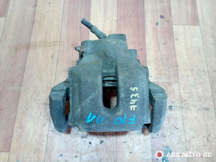 Суппорт тормозной передний левый BMW X5 E53 рест