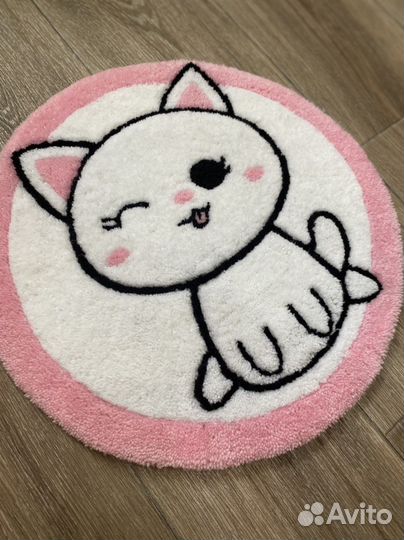 Тафтинговый ковер ручной работы