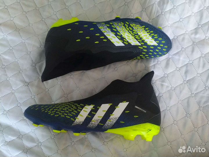 Бутсы adidas predator freak (размер 43)