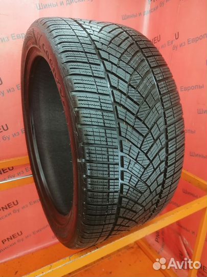 Goodyear UltraGrip Performance Gen-1 285/40 R20 108V