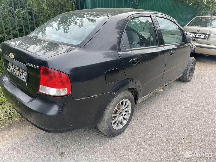 Chevrolet aveo t200 1.4 2005 год в разбор