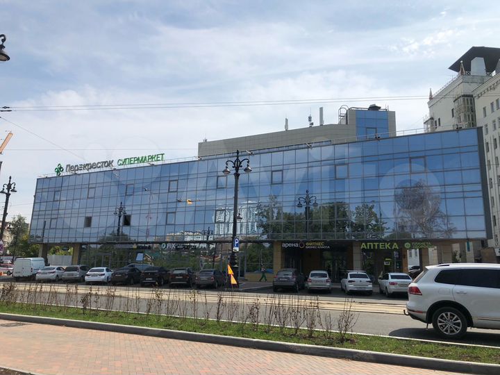 Торговая площадь, 3000 м²