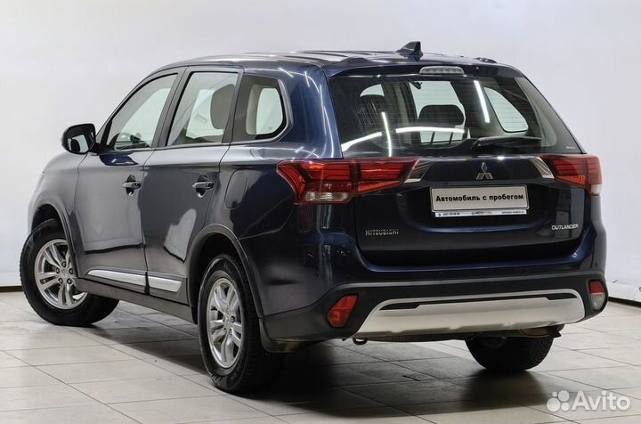 Mitsubishi Outlander 2.0 CVT, 2018, 199 237 км