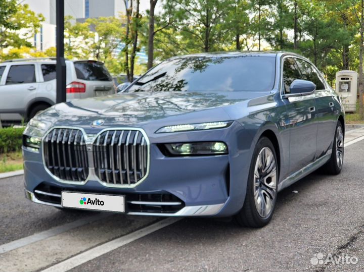BMW 7 серия 3.0 AT, 2022, 4 500 км