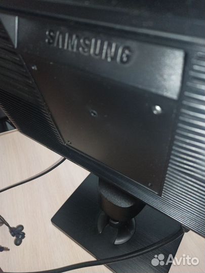 Монитор Samsung s23c200b