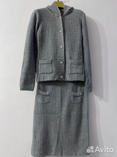 Платье,костюм