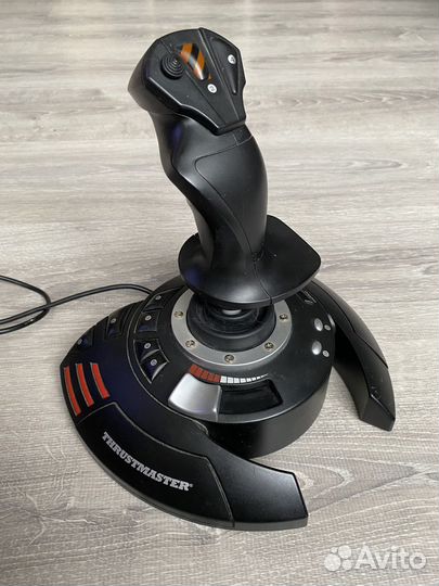 Джойстик Thrustmaster T.Flight Stick X