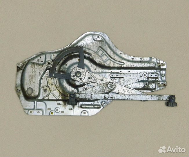 Стеклоподъемник передний правый Hyundai Elantra XD