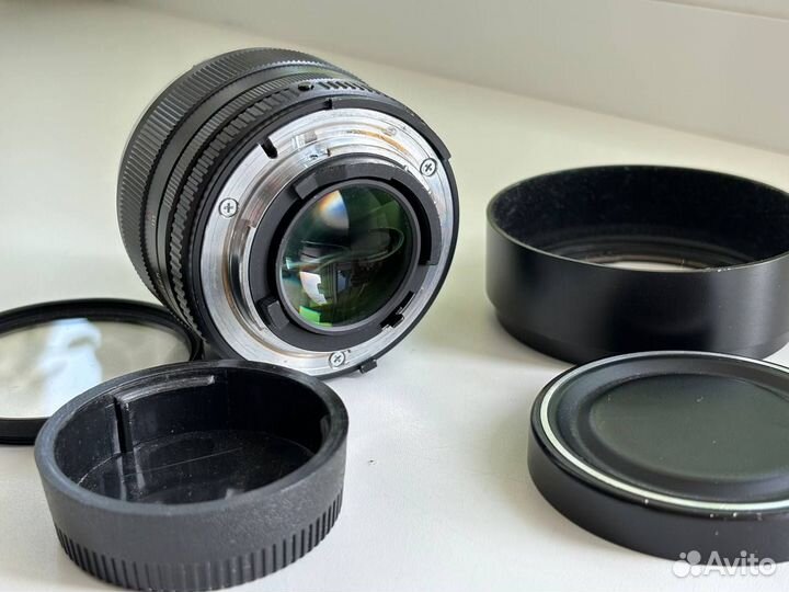 Объектив Carl Zeiss Nikon 50 mm F/1.4 Planar T* ZF
