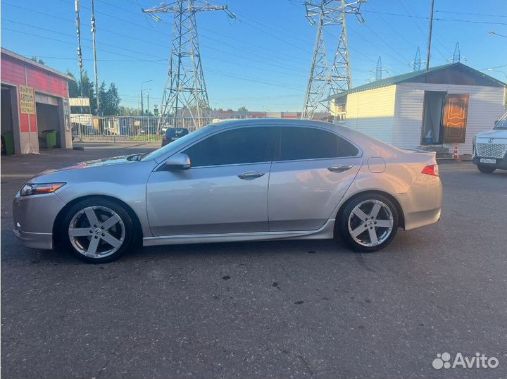 Диски литые на honda R18