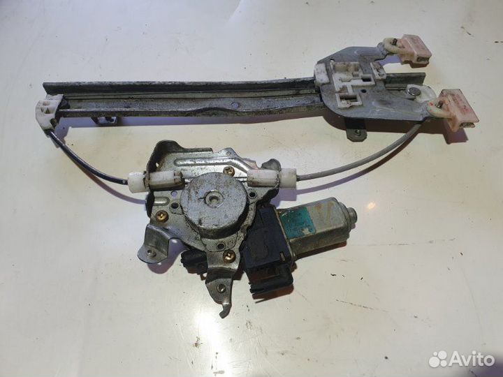 Стеклоподъемник задний правый Nissan X-Trail T30