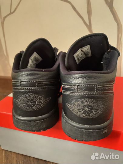 Кросовки nike aur jordan 42 р