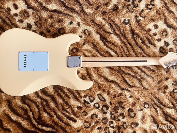 Электрогитара fender stratocaster USA