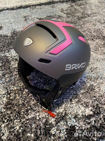 Шлем для катания на сноуборде и лыжах briko