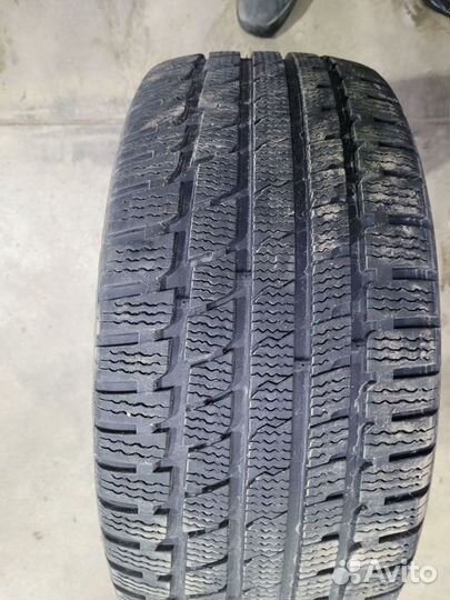 Kumho I'Zen KW27 235/50 R17 100V