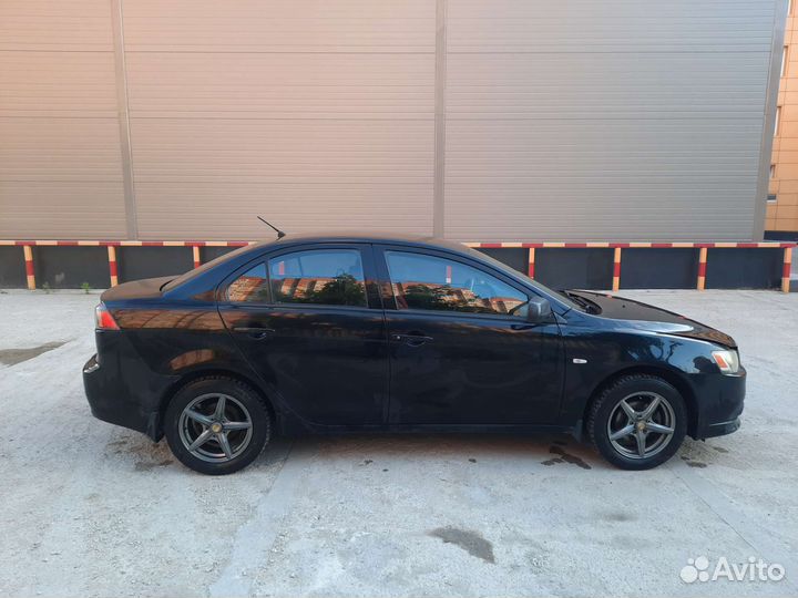 Mitsubishi Lancer 1.5 AT, 2010, 374 900 км
