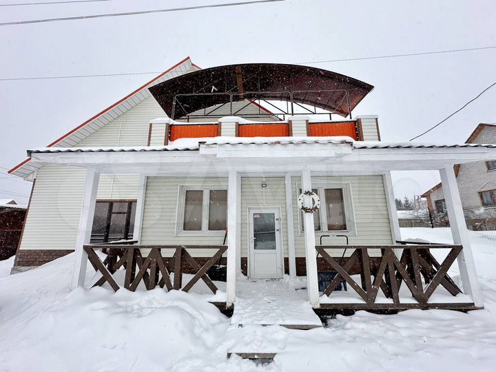 Дом 223 м² на участке 14 сот.