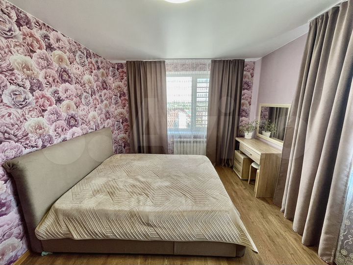 3-к. квартира, 80 м², 10/10 эт.