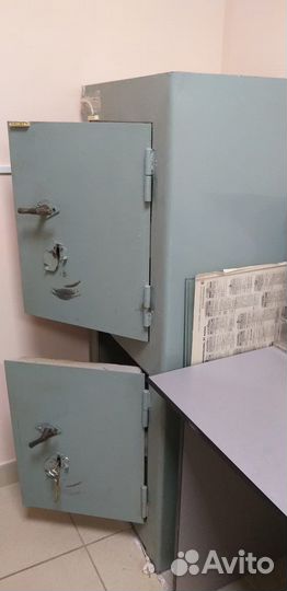 Сейф засыпной (советский )