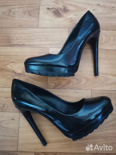 Женские черные туфли Zara размер 37