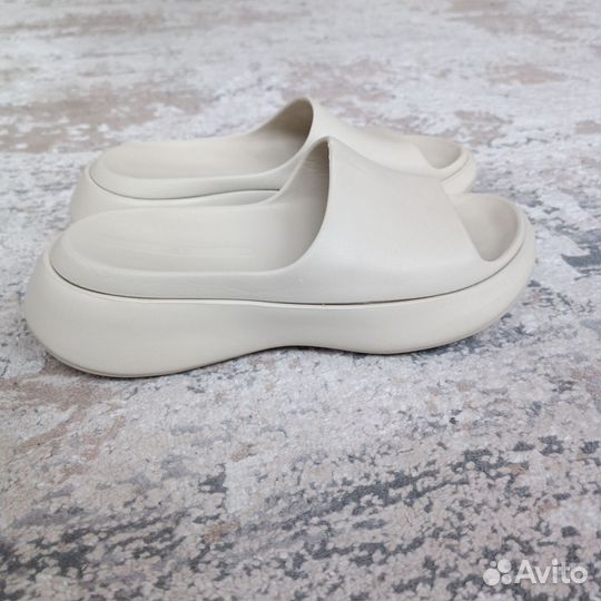 Шлепанцы zara 38